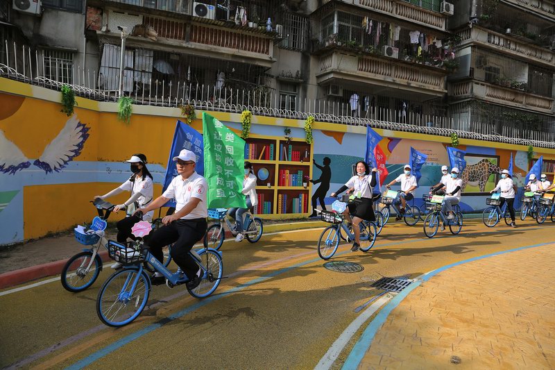 调整大小 1  5月10日，我市举办“文明健康有你有我——走好心绿道展文明风采”主题宣传活动。 茂名日报社全媒体记者岑稳摄.JPG