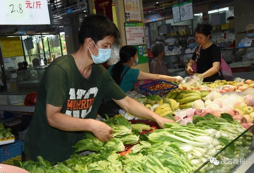 福华市场文明诚信经营户张亚兴.jpg