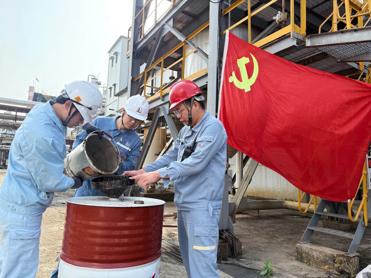 1773105078367296.jpg 463c3d2e25d06d1159509c13dca37aa8.jpg